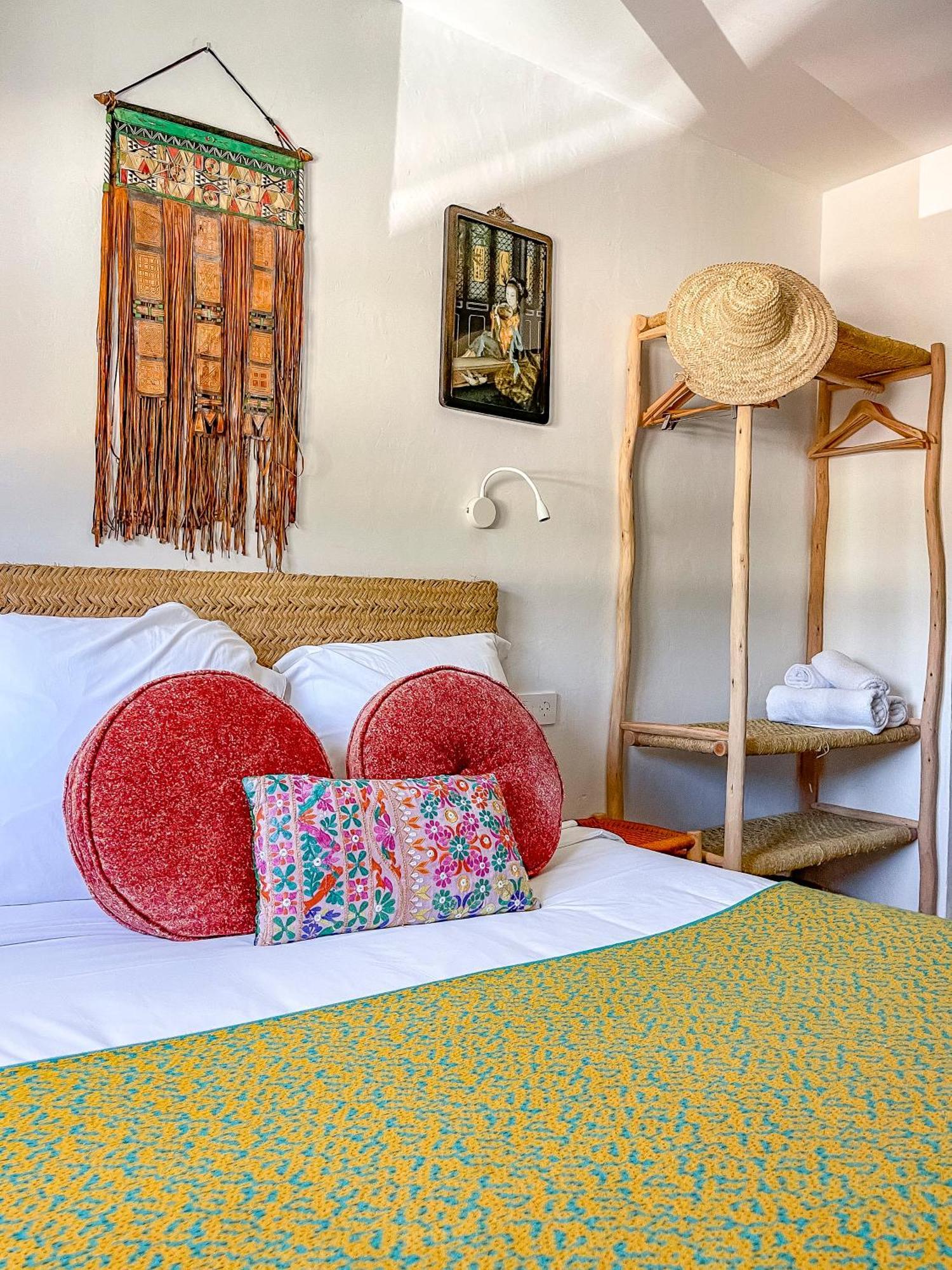 Hostal Mar Y Sal (Adults Only) Сан-Хосе-де-са-Талая Екстер'єр фото
